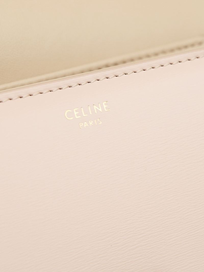 Ce1i*e triomphe bags